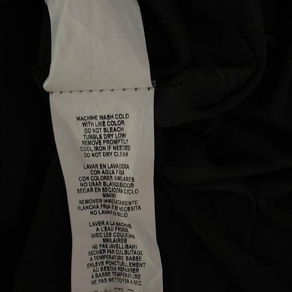 Annalee + Hope Elegant Black Jumpsuit With V-neck & Wide Asymmetric legs - Picture 5 of 5